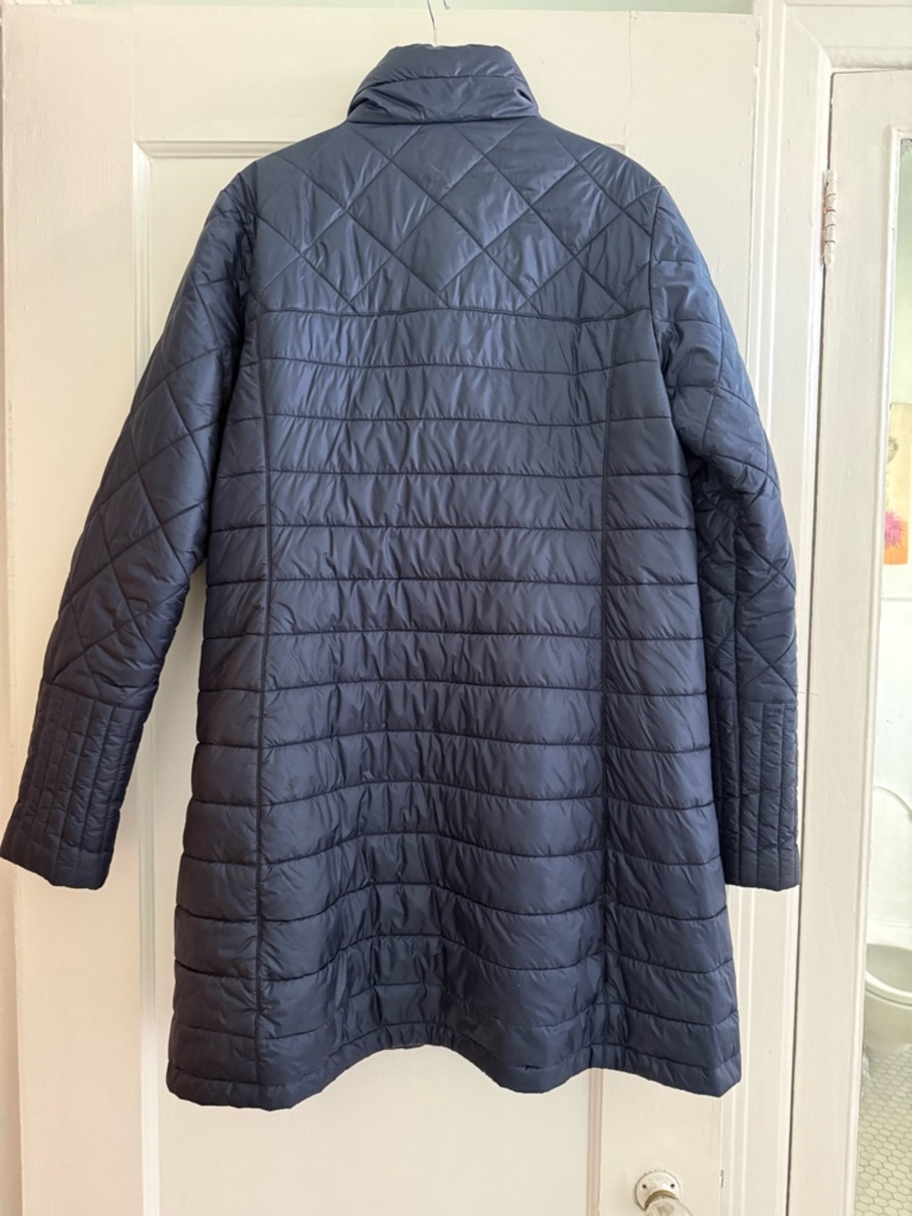 Patagonia Radalie Women's Navy Quilted Long Puffer Coat XL - Picture 3 of 14
